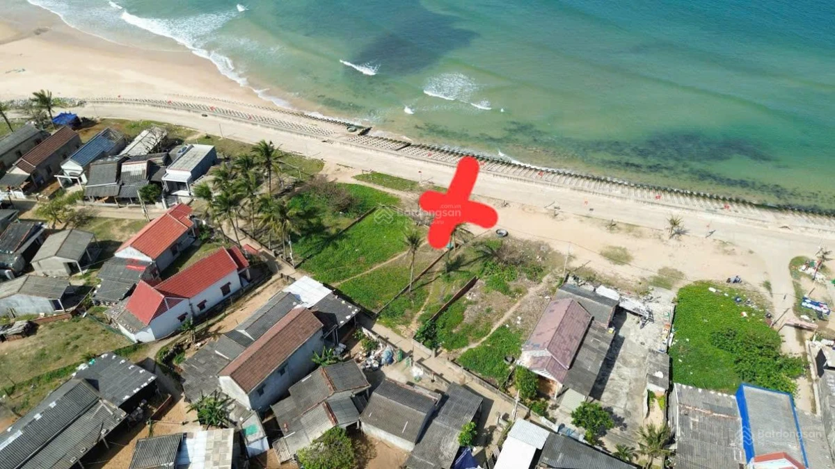 Bán đất 2 mặt tiền, nhìn trực diện biển Phước Thiện, Quảng Ngãi sđcc, 191m, giá 2,15 tỷ - Ảnh 1