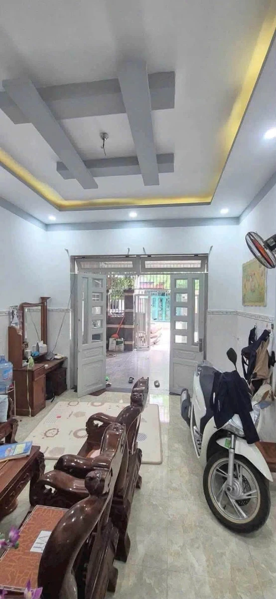 Bán nhà 1 trệt 1 lầu 60m2, 2PN 2WC tại Phường Dĩ An, giá 3,4 tỷ - Ảnh thu nhỏ 3