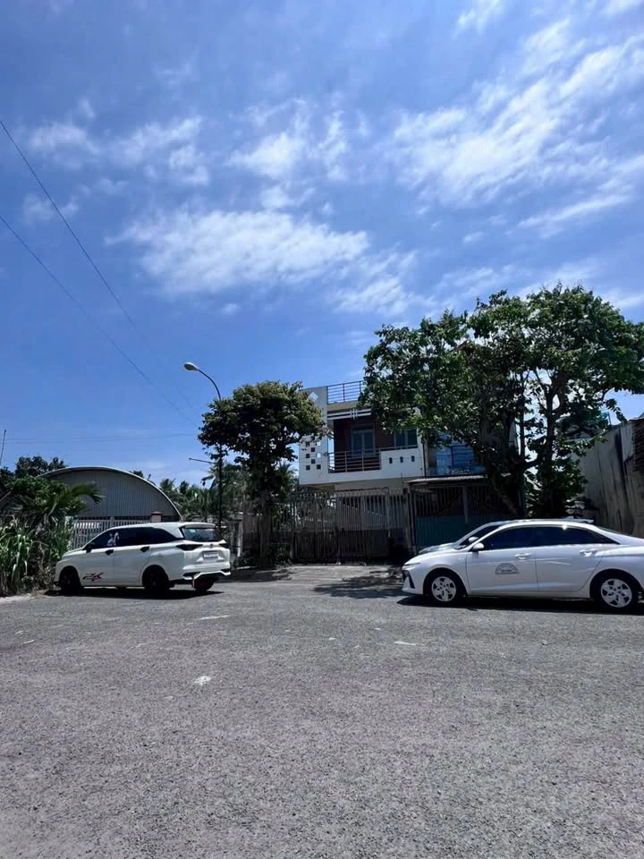 Bán nhà 1 trệt 1 lầu 193m2 mặt tiền Bến Tre - Ảnh thu nhỏ 3
