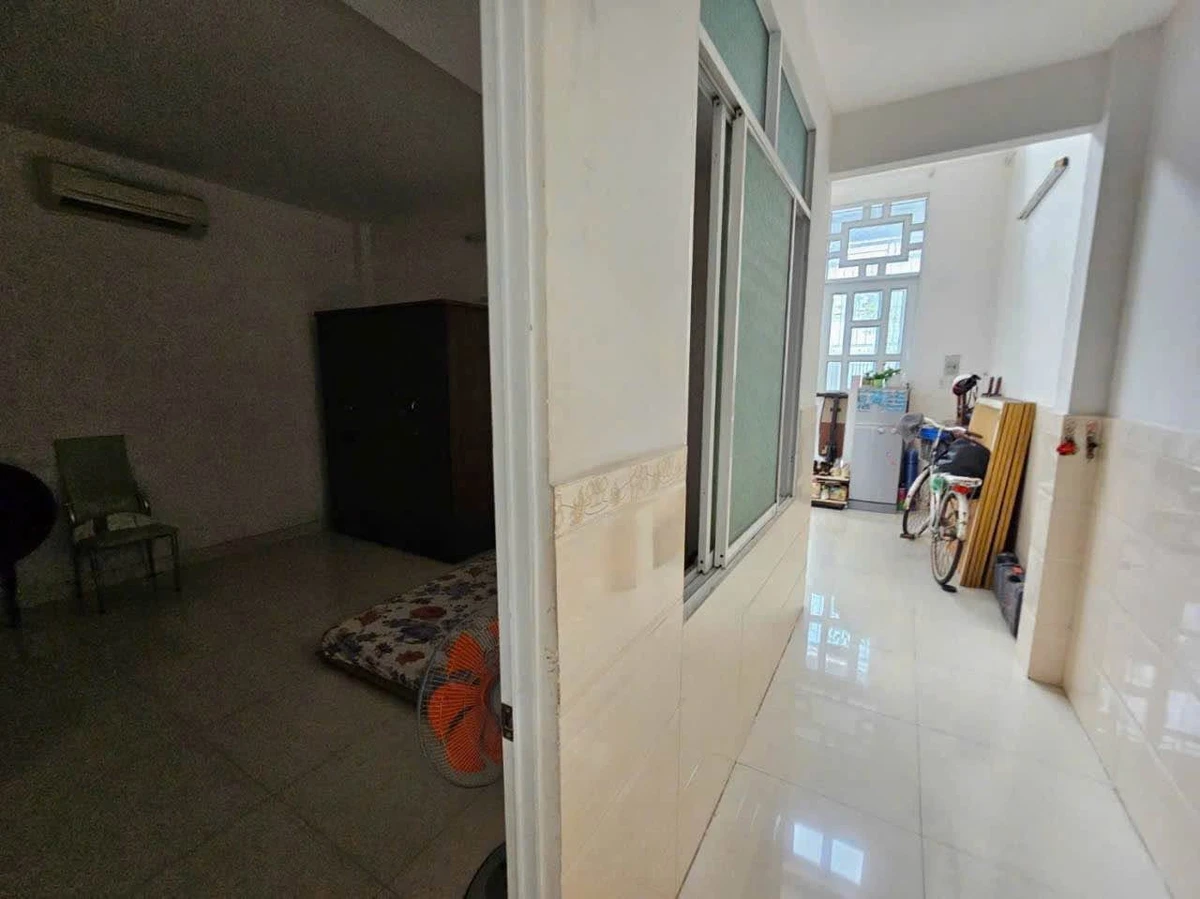 Bán nhà 2 tầng 85.7m2 hẻm Lê Hồng Phong Phước Hải Nha Trang - Ảnh thu nhỏ 5