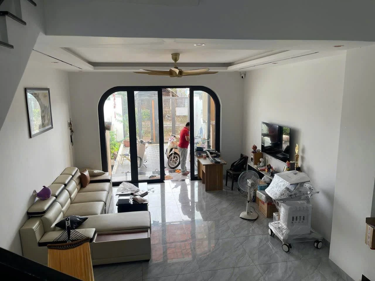 Bán nhà 3 tầng 100m² Buôn Ma Thuột giá 4,5 tỷ - Ảnh 1