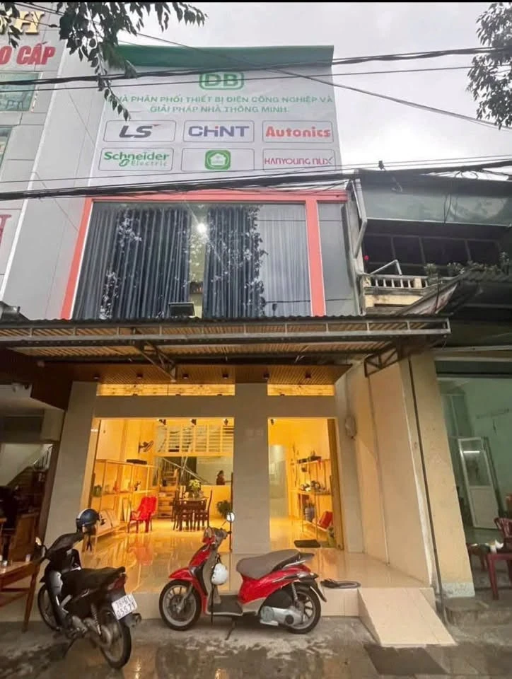 Cho thuê nhà mặt tiền 130m2 Lê Lợi, Quảng Ngãi 9 triệu/tháng - Ảnh 1