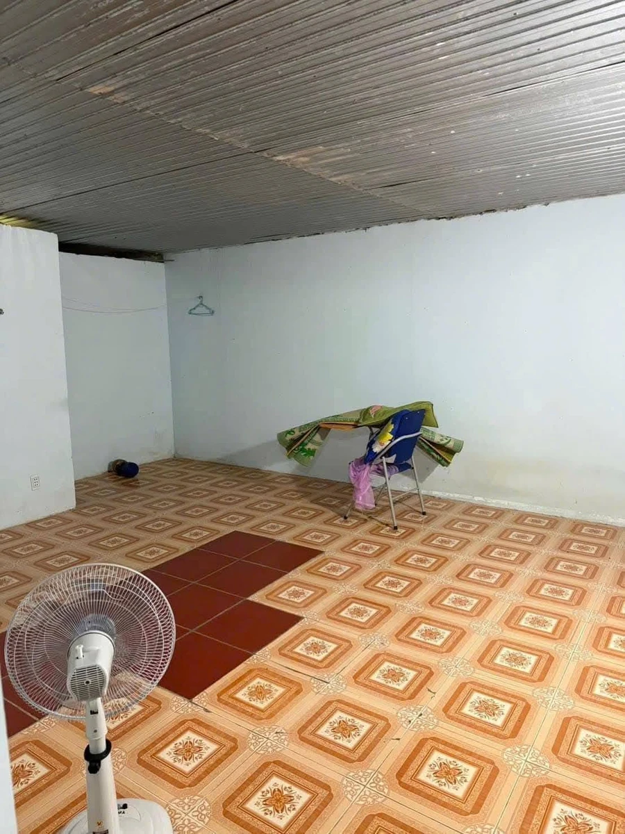 Bán nhà Vũ Anh Ba, 6 x 24,5m cho thuê 5 triệu/tháng - Ảnh thu nhỏ 4
