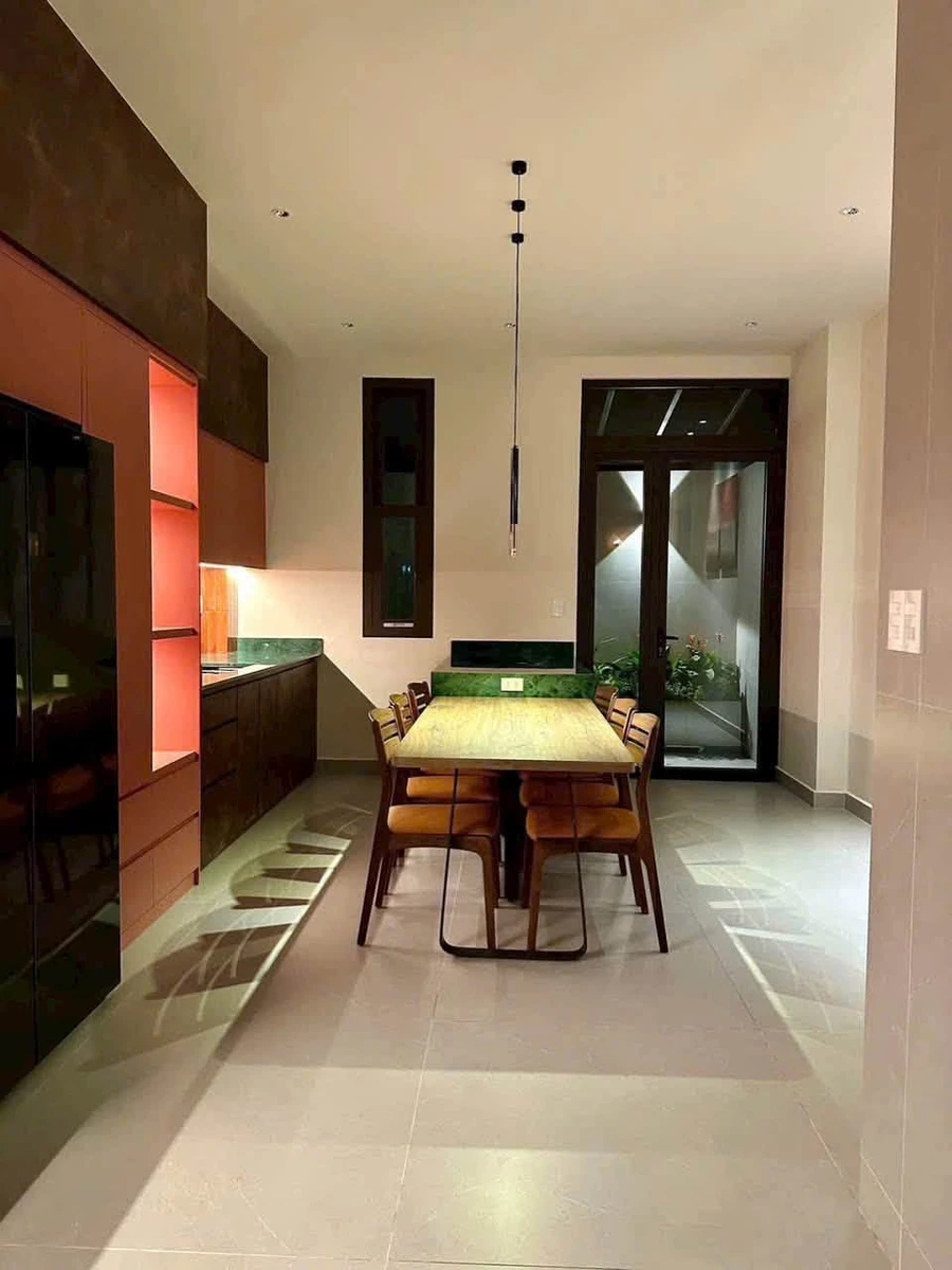 Bán nhà phố full nội thất hẻm xe hơi 73m2, 4PN, 5WC, Phường Thạnh Mỹ Lợi, Quận 2 - Ảnh thu nhỏ 2