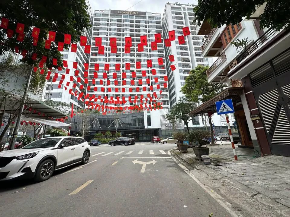 Shophouse 4 tầng 110m2 mặt tiền kinh doanh 6 tỷ Vĩnh Yên - Ảnh 1
