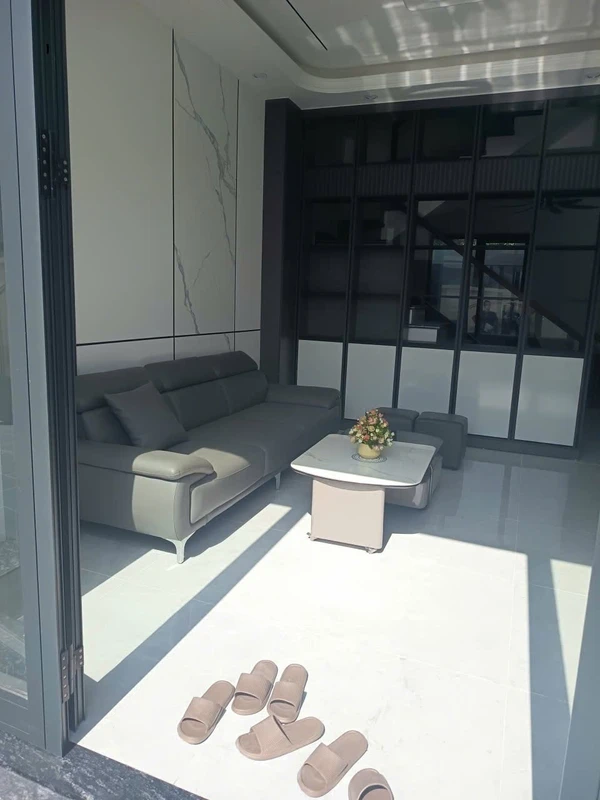 Bán nhà 3 tầng mới xây 45.2m2 Bùi Thị Thực Hải Phòng