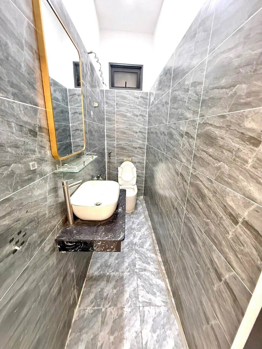 Bán nhà 3 tầng 45m² Quận 8 gần chợ trường học - Ảnh thu nhỏ 5