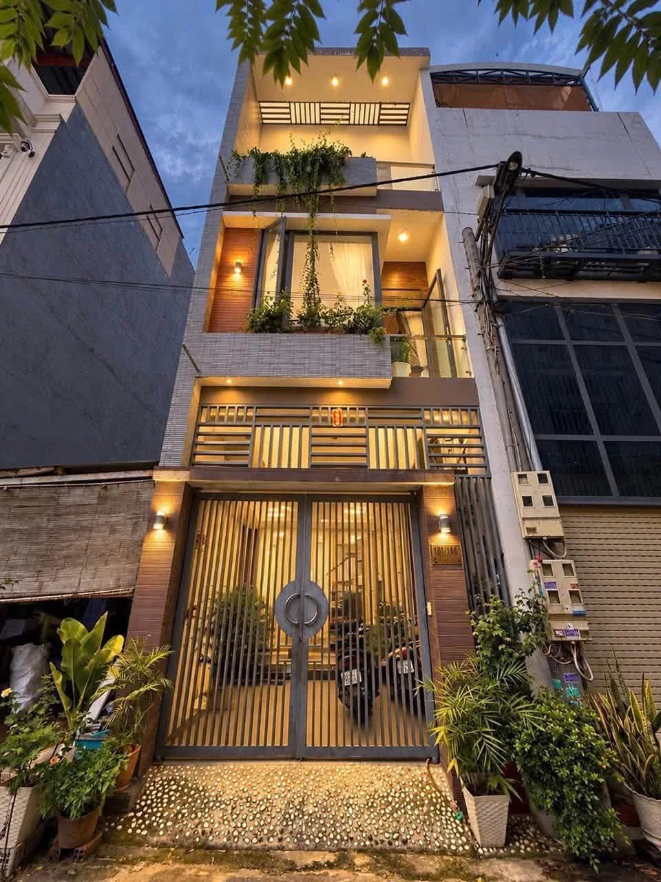 Bán nhà 3 tầng 180m² Cù Lao Trấn Biên, giá 4.6 tỷ - Ảnh 1