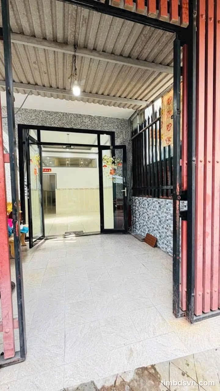 Cho thuê nhà trệt Trần Phú, 65m², 2 phòng, 6.5 triệu/tháng - Ảnh 1