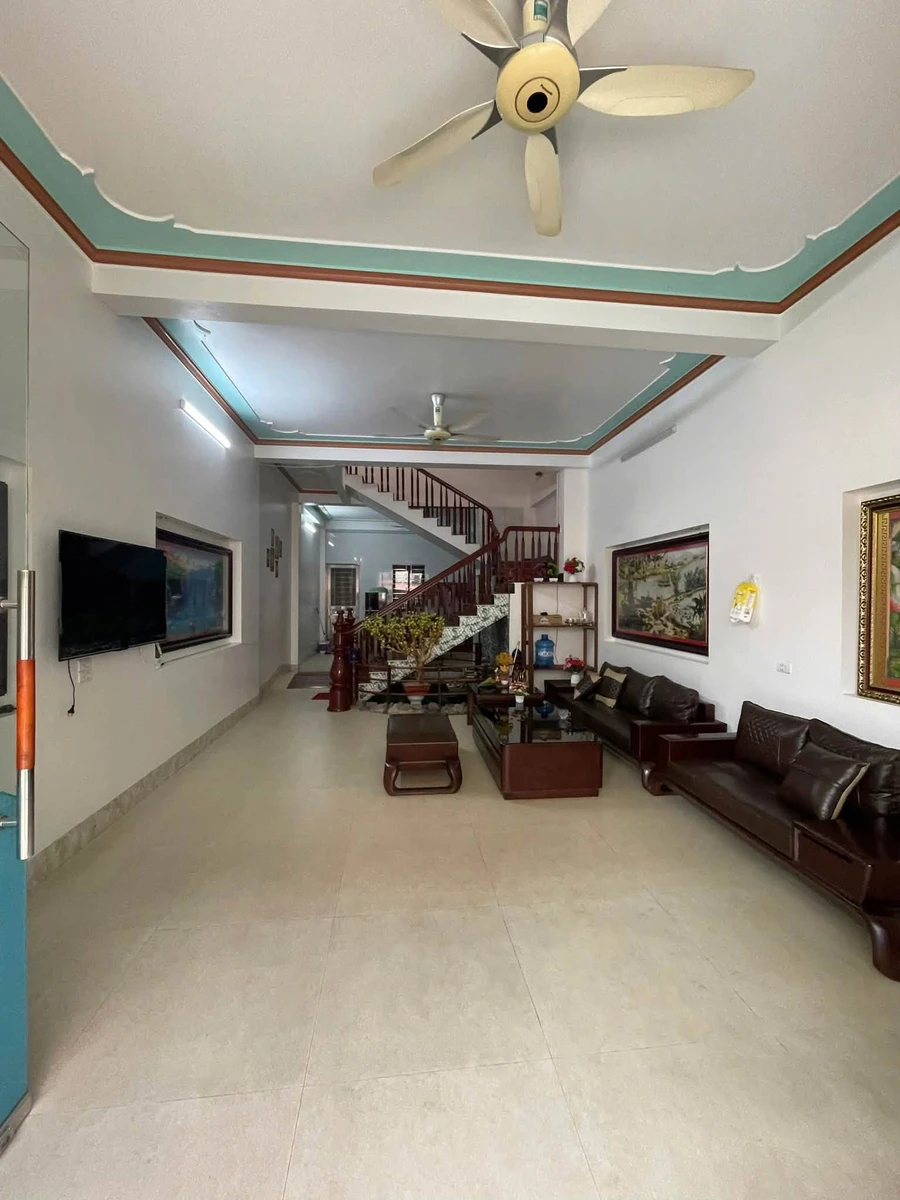 Bán nhà đẹp 3 tầng 75m² trung tâm Pom Hán, Lào Cai - Ảnh 1