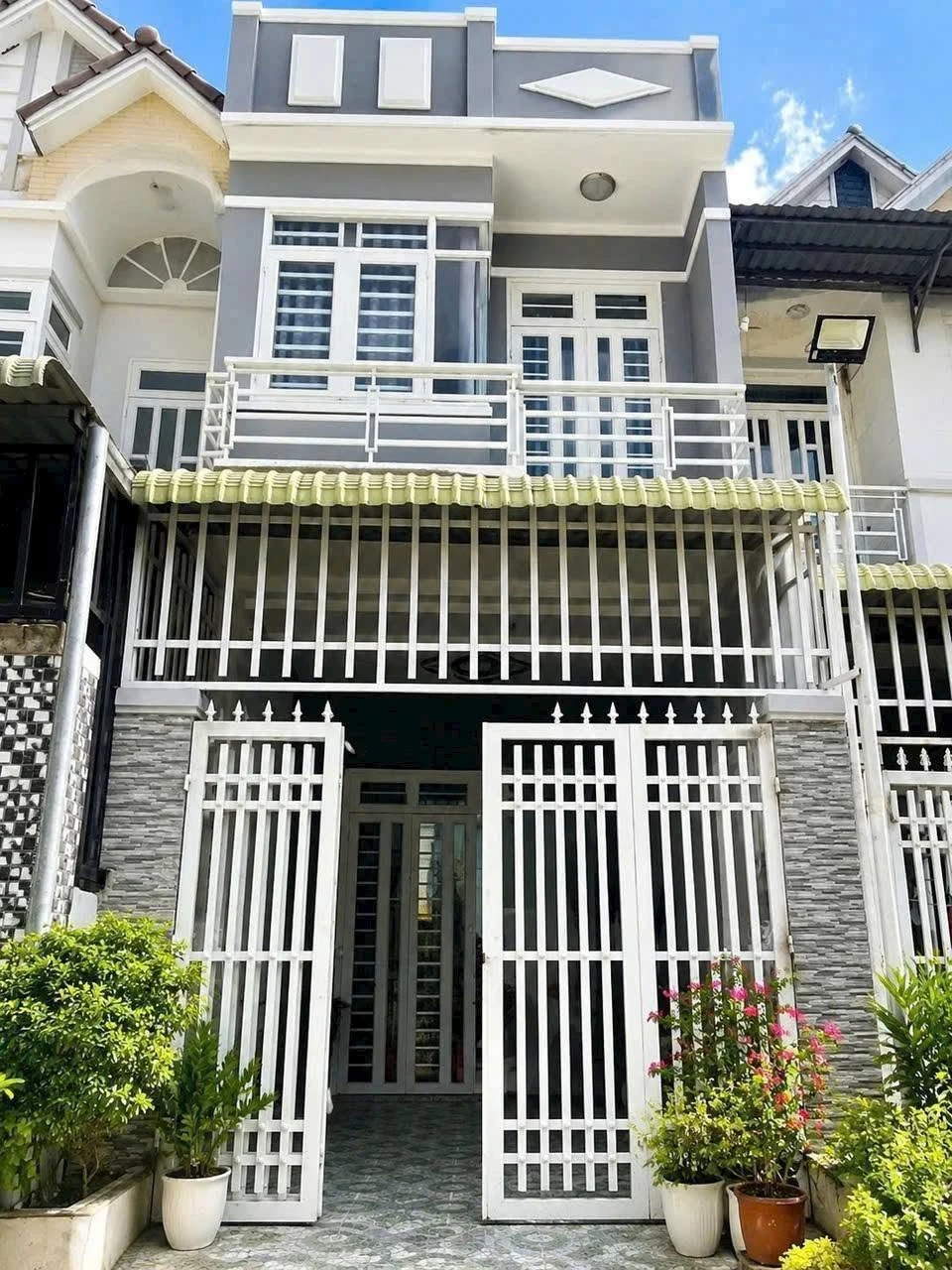 Bán nhà 1 trệt 1 lầu 69m2, 2 phòng ngủ, sổ riêng, phường Bửu Hòa, Biên Hòa - Ảnh 1