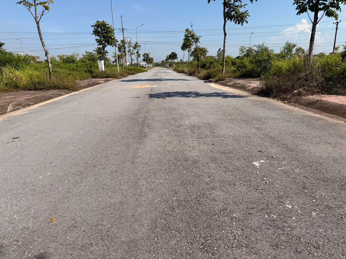 Bán đất liền kề Nam Vĩnh Yên 100m2, 2 tỷ - Ảnh thu nhỏ 3