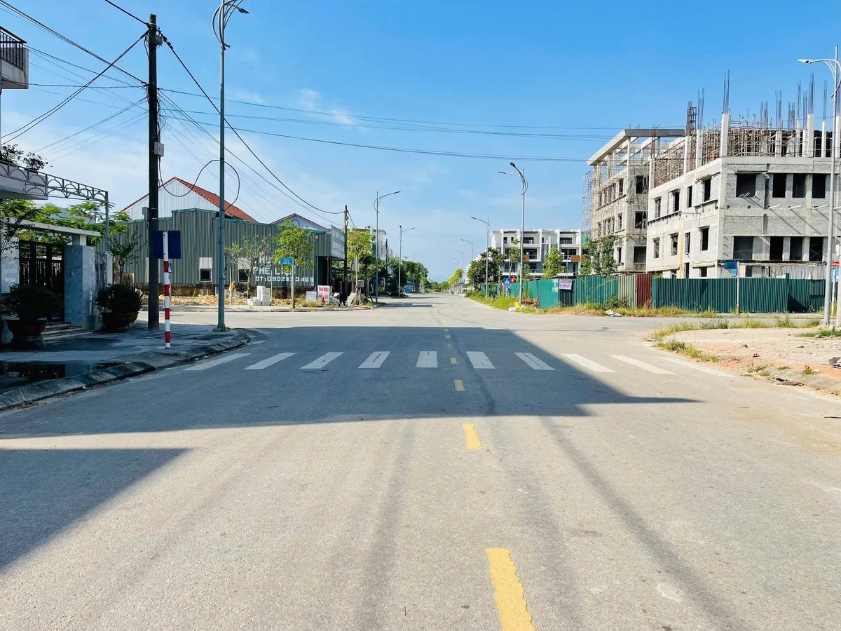 Bán lô góc đất 100m² KQH Hoàng Quốc Việt trung tâm TP Huế - Ảnh thu nhỏ 2