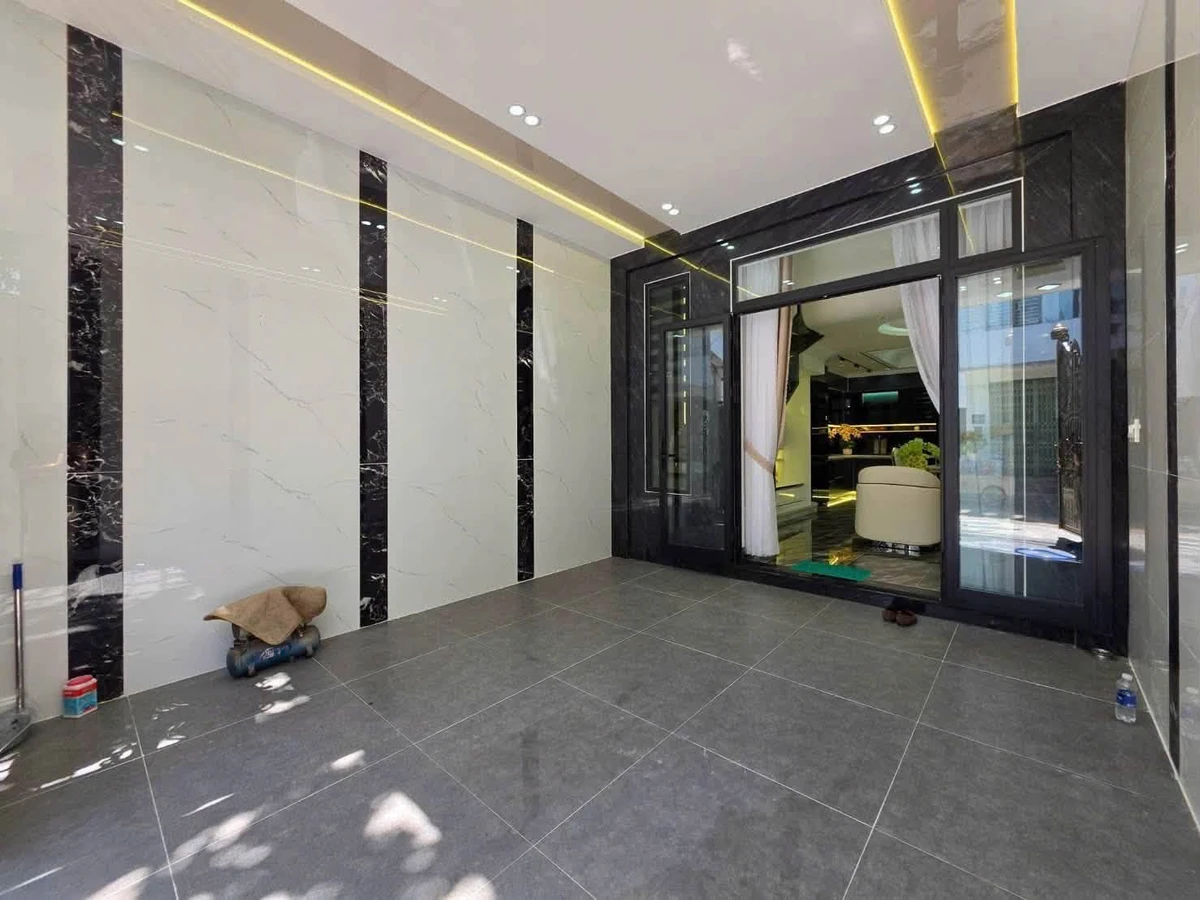Nhà 3 tầng 72m2 đường 5.5m Hoà Minh Đà Nẵng - Ảnh thu nhỏ 3