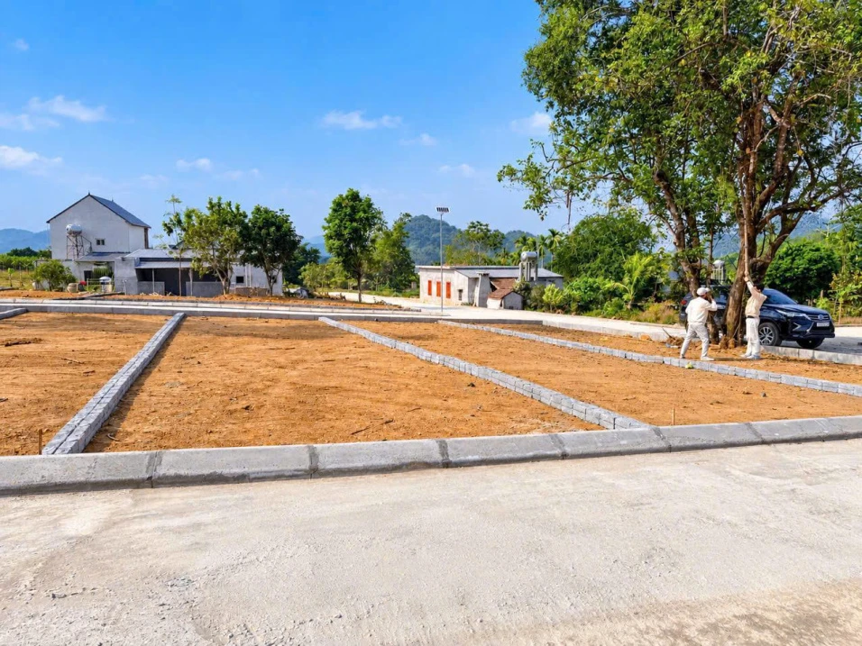 Hiếm có 1 lô 3 mặt tiền, 100m2, cách QL 217B 300m,chỉ 200 triệu, bao phí - Ảnh thu nhỏ 2
