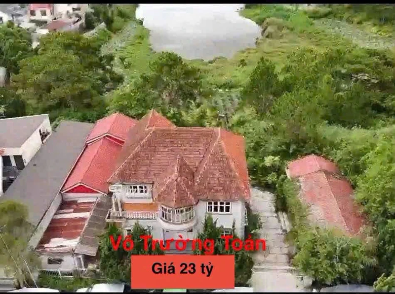 Bán villa view hồ, rừng thông 445m2 Đà Lạt 23 tỷ