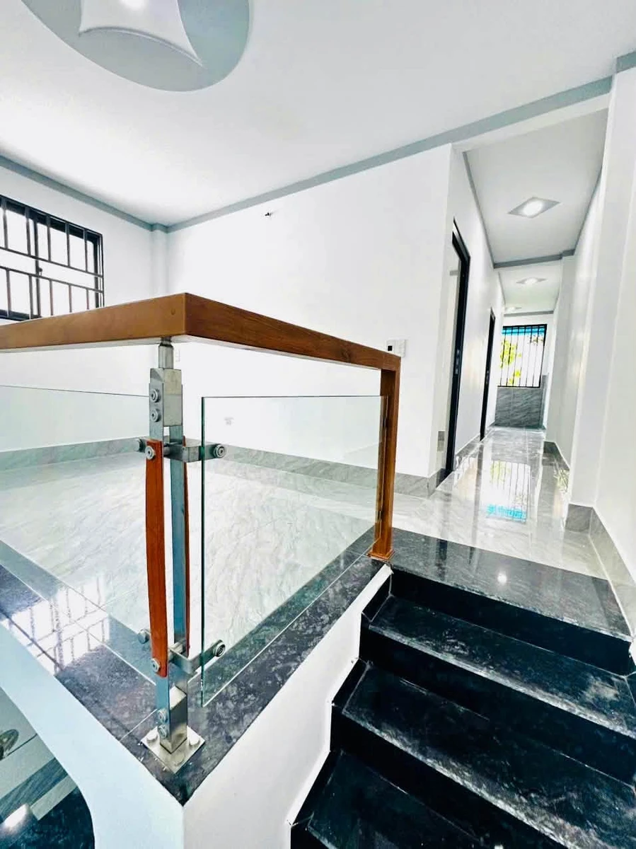 Nhà mới 72m² 3PN, 2WC, sổ chung gần Dĩ An - Ảnh thu nhỏ 5