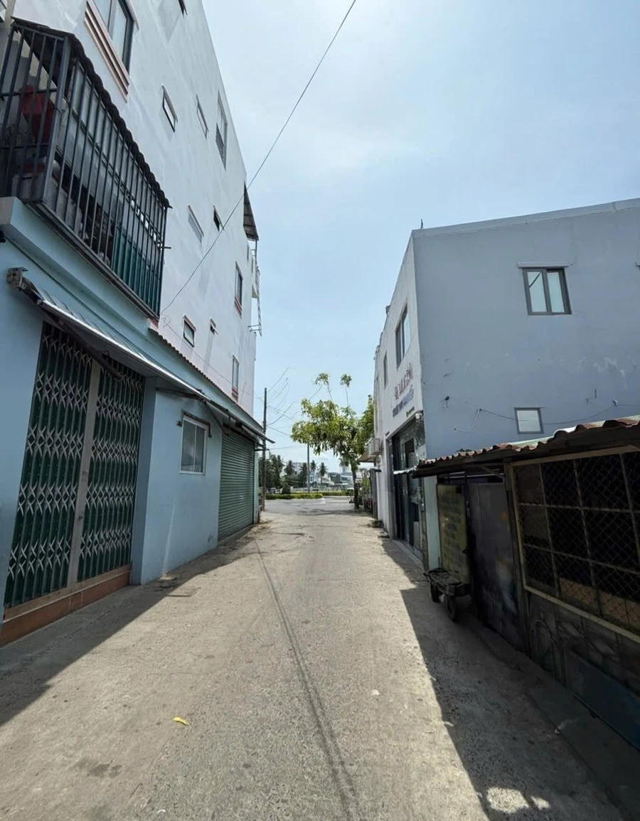 Bán nhà mặt tiền Vạn Hoà, Nha Trang, 32.9m², 3 tỷ 400 triệu - Ảnh 1