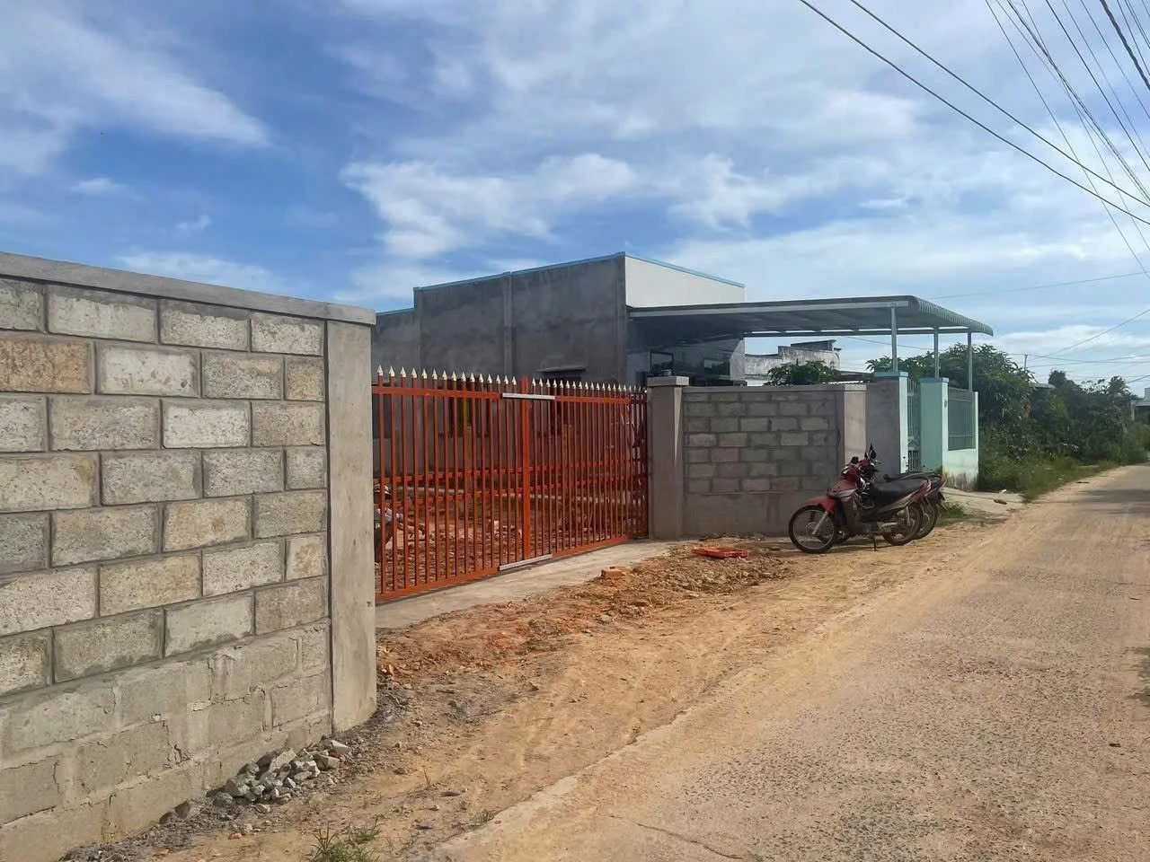 Bán lô đất thổ cư 103m2 sổ riêng chỉ hơn 3 tỷ Quận 12 - Ảnh 1