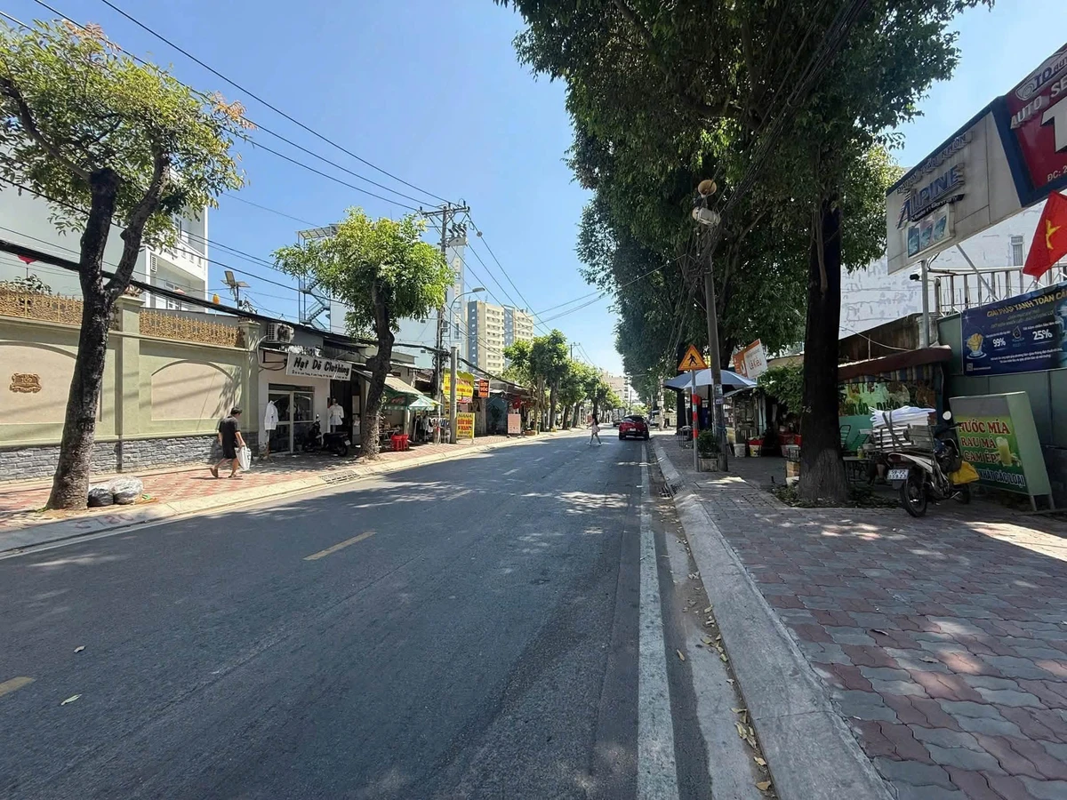 Bán mặt tiền Linh Trung 380m² 24 tỷ Thủ Đức - Ảnh thu nhỏ 3