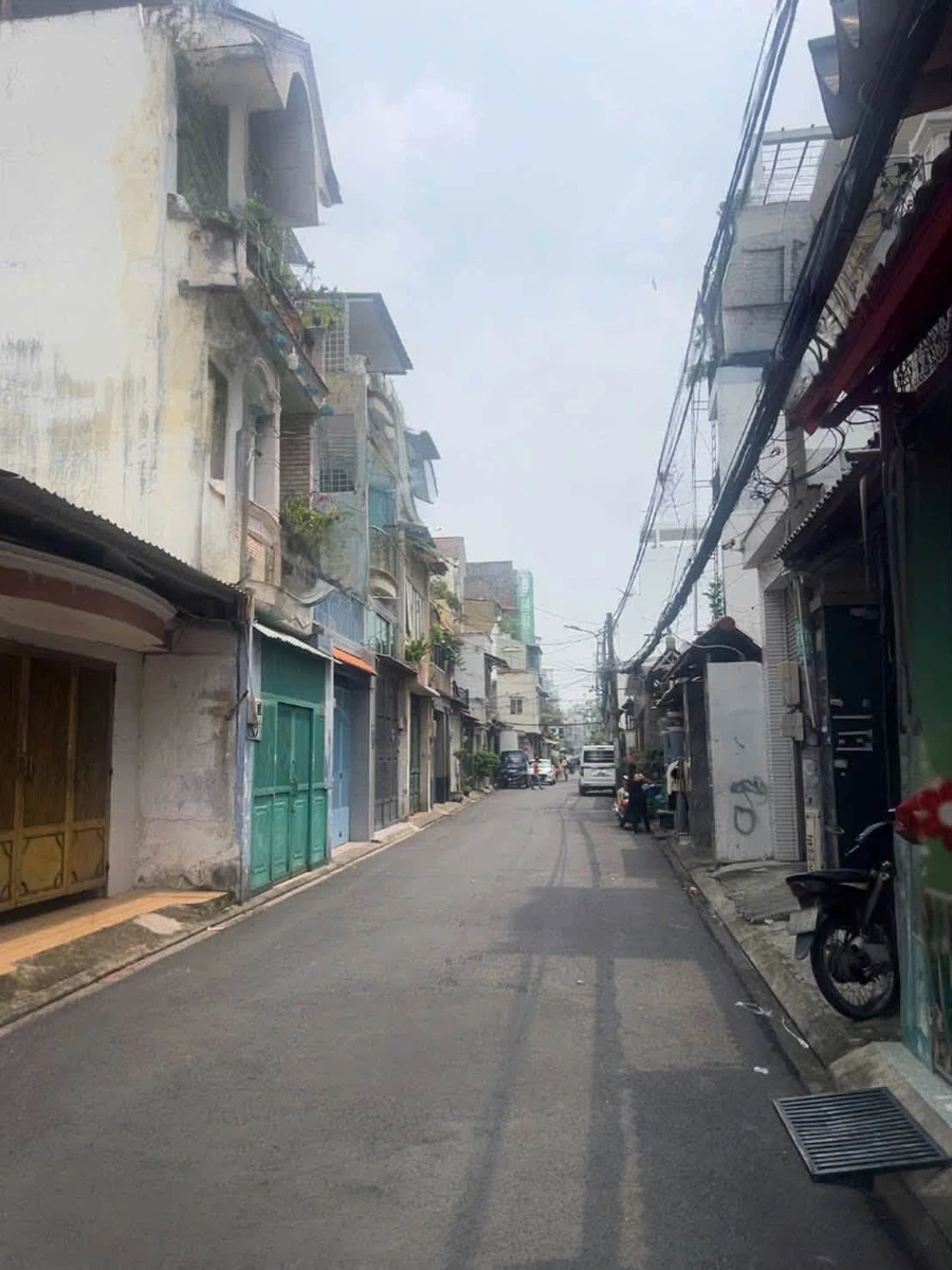 Bán nhà hẻm ô tô 41m2, 2 tầng 2PN, đường Vườn Lài, Phú Thọ Hòa, Tân Phú, nhỉnh 5 tỷ - Ảnh 1