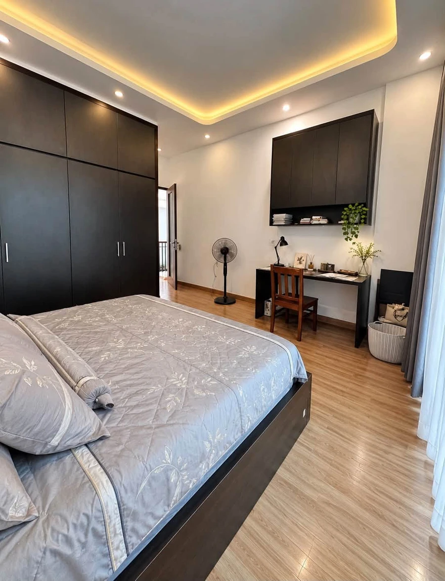 Nhà bán mặt tiền Nguyễn Đức Cảnh hơn 5 tỷ, 40m² - Ảnh thu nhỏ 4