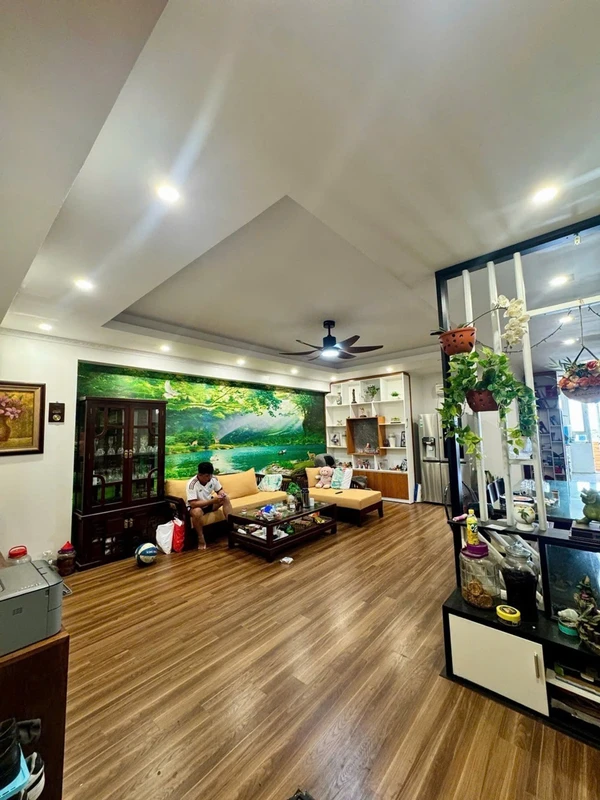 Bán căn hộ 3PN 124m2 tại 187 Nguyễn Lương Bằng, Đống Đa, giá 9 tỷ