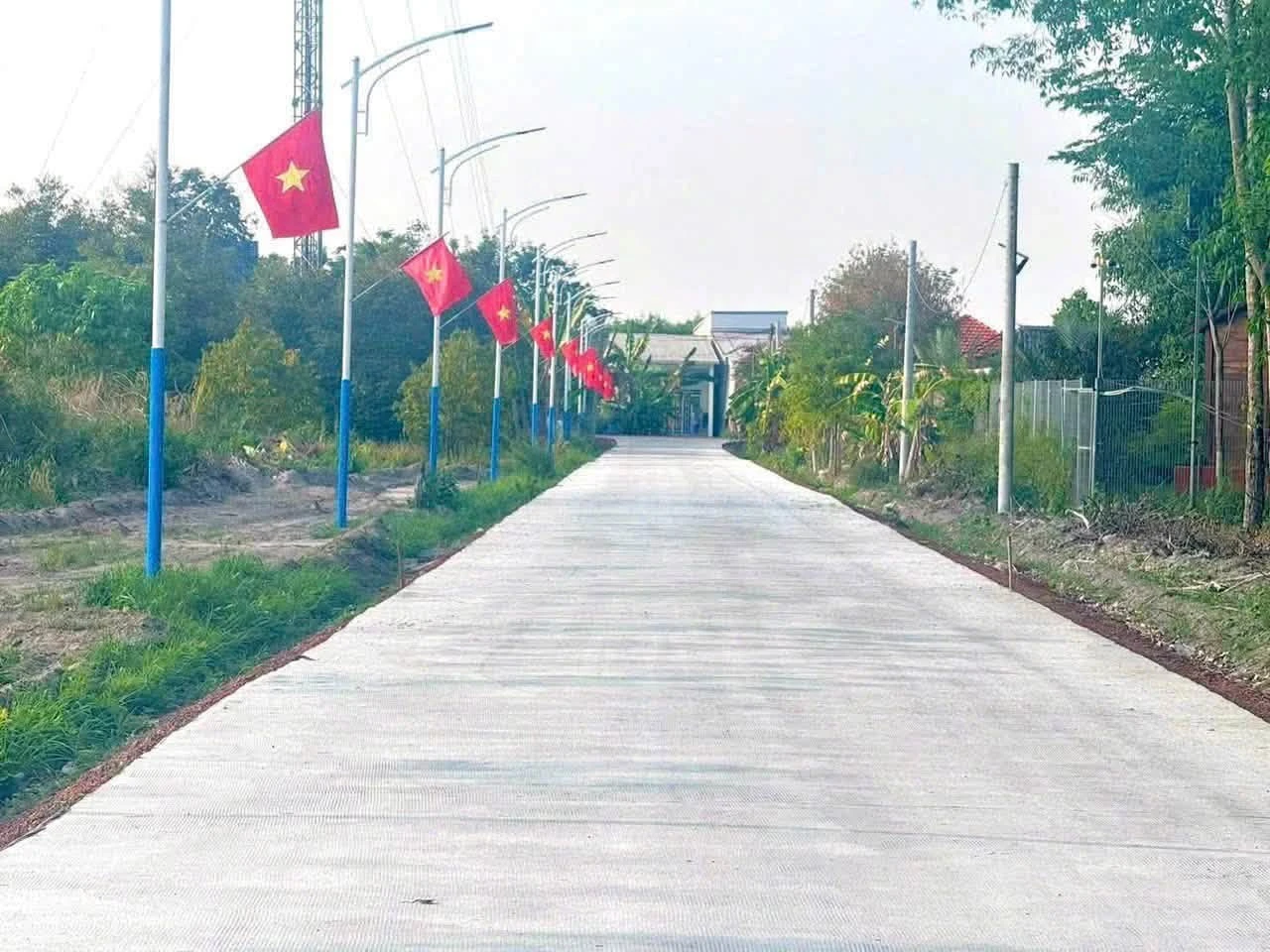 Bán đất 2200m² nhánh Đường Số 8 Minh Hưng giá 1.2 tỷ - Ảnh 1