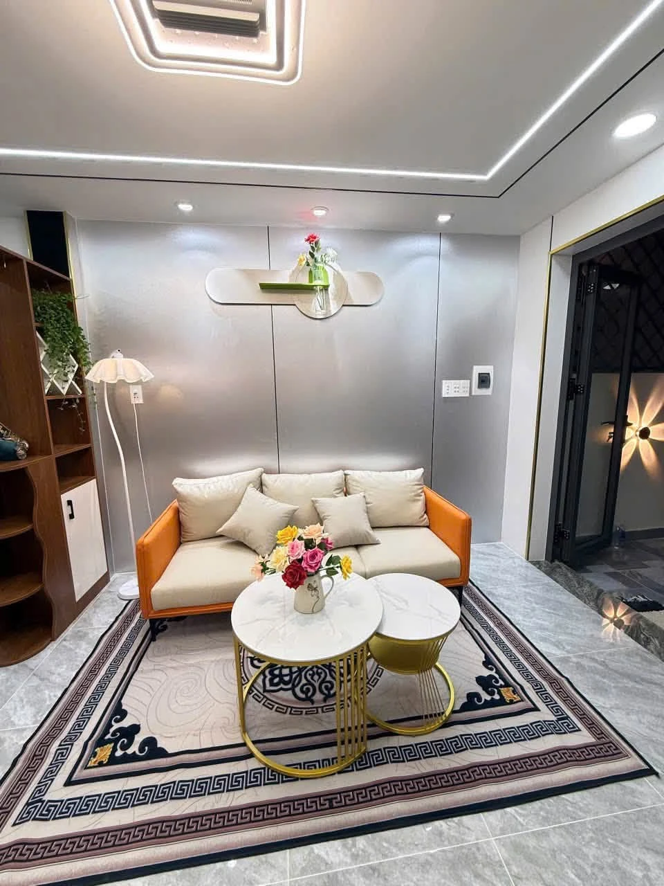 Bán nhà 2PN Thủ Đức 28m² giá 2 tỷ 570 - Ảnh 1