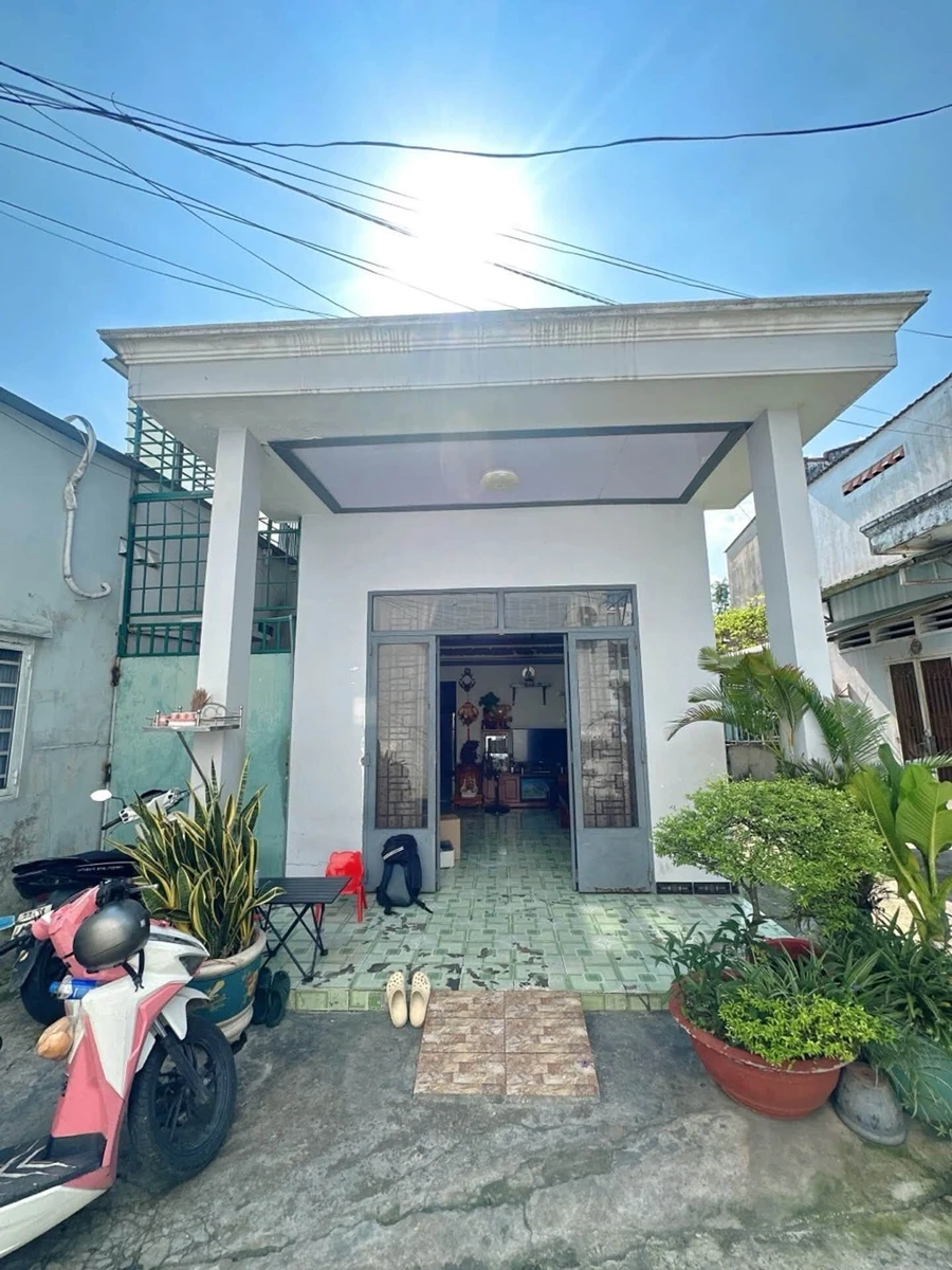 Bán nhà hẻm 56m² ngang 5.5m Quận 9 giá 3 tỷ - Ảnh 1