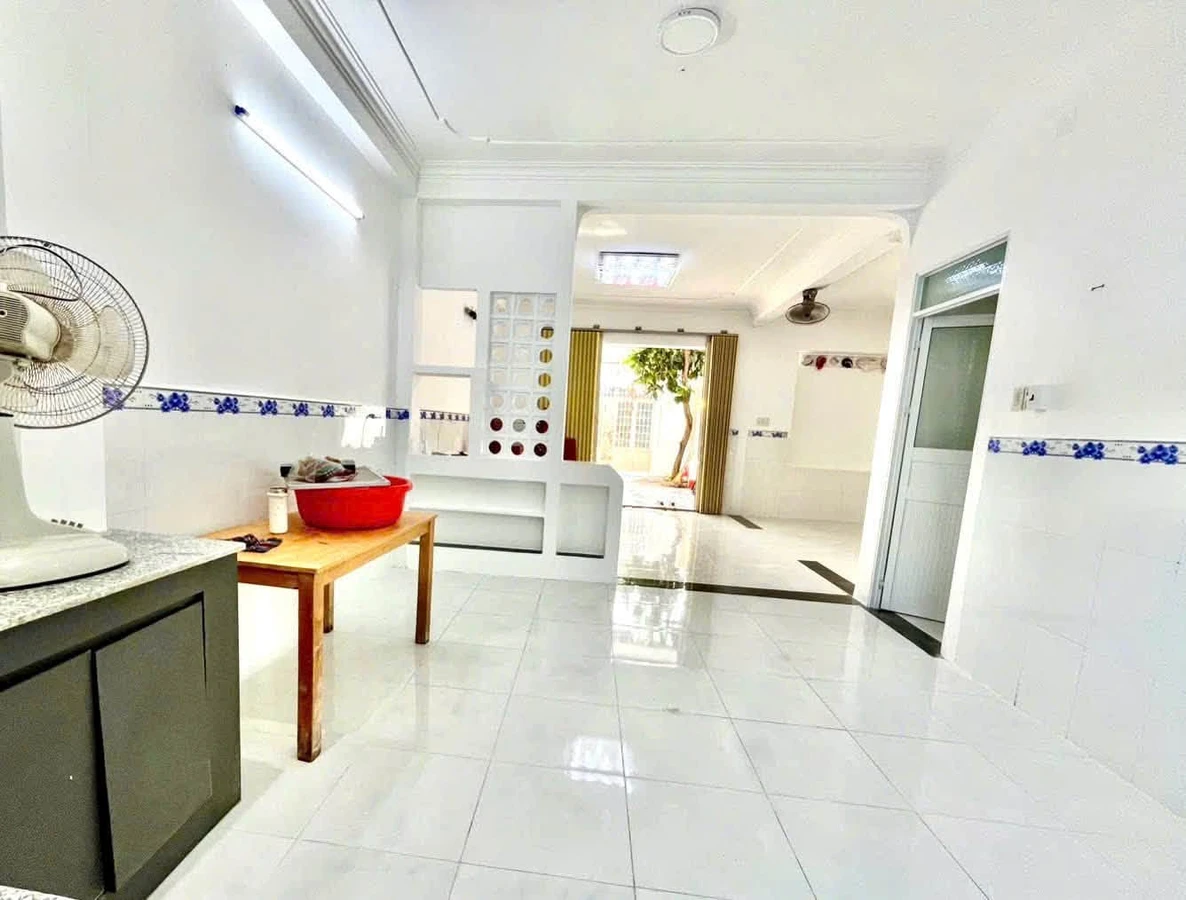 Bán nhà 2 tầng 113,6m² Nguyễn Thái Học, Đắk Lắk - Ảnh thu nhỏ 2