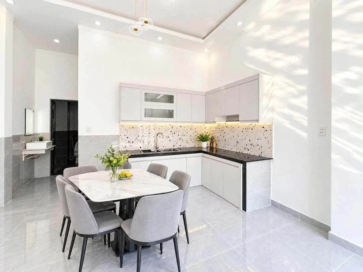 Bán nhà lầu 150m2 sổ riêng, 650 triệu Bình Tân - Ảnh thu nhỏ 5