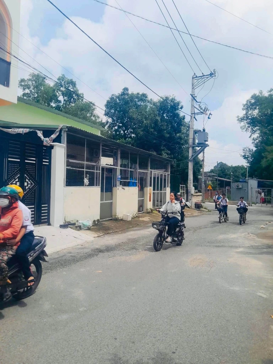 Bán nhà Phú Hòa 3 phòng ngủ 95 m² giá 3.9 tỷ - Ảnh 1