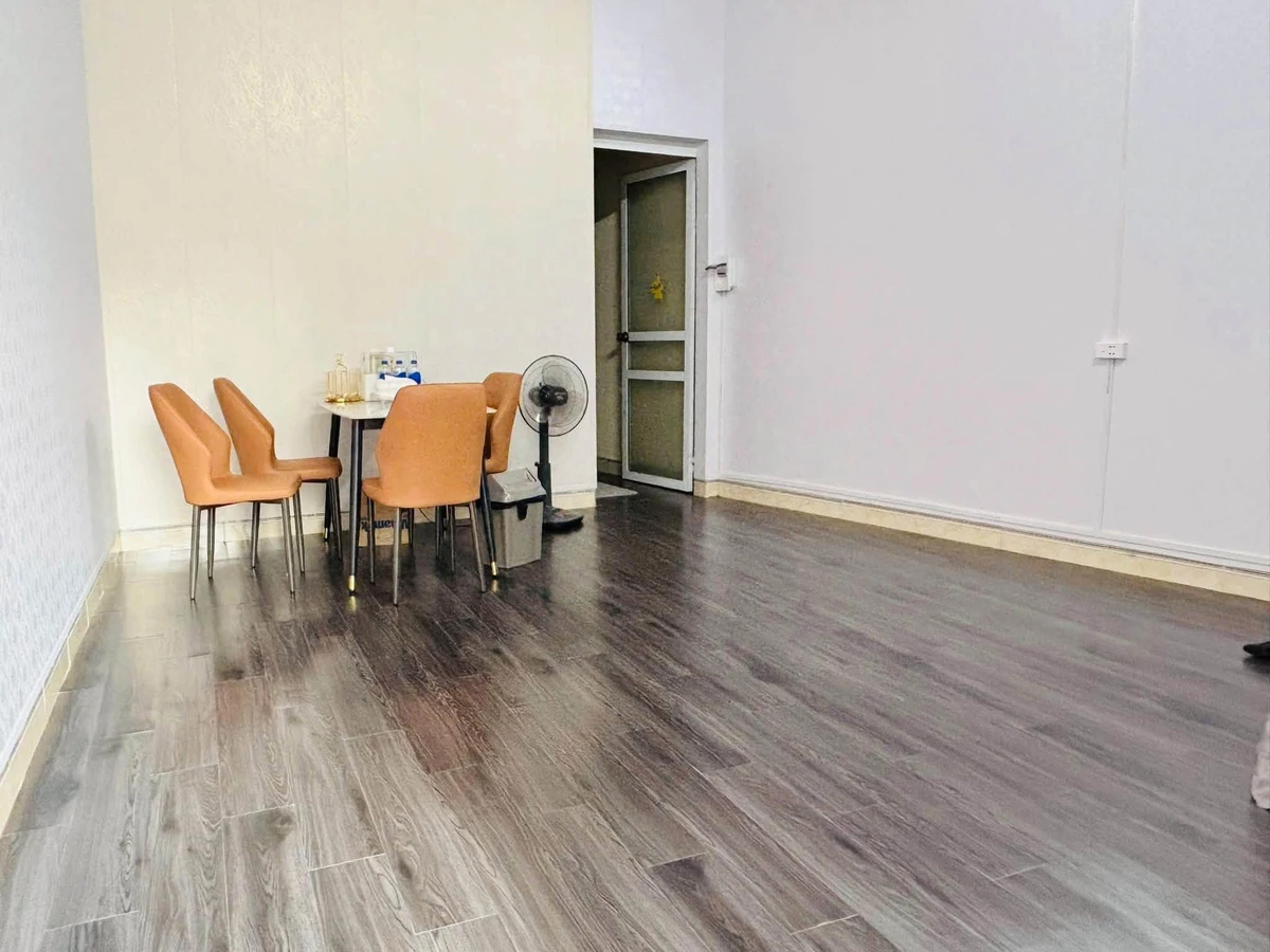Bán nhà cấp 4 2 phòng ngủ hơn 50m2 ngõ Mường Than Q.12 - Ảnh thu nhỏ 3