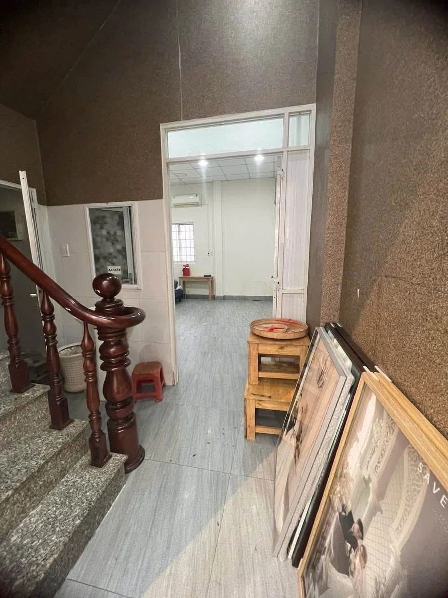 Nhà lầu mặt tiền QL13 4.1 x 27.8 Bình Chánh 4 tỷ 2 - Ảnh thu nhỏ 5