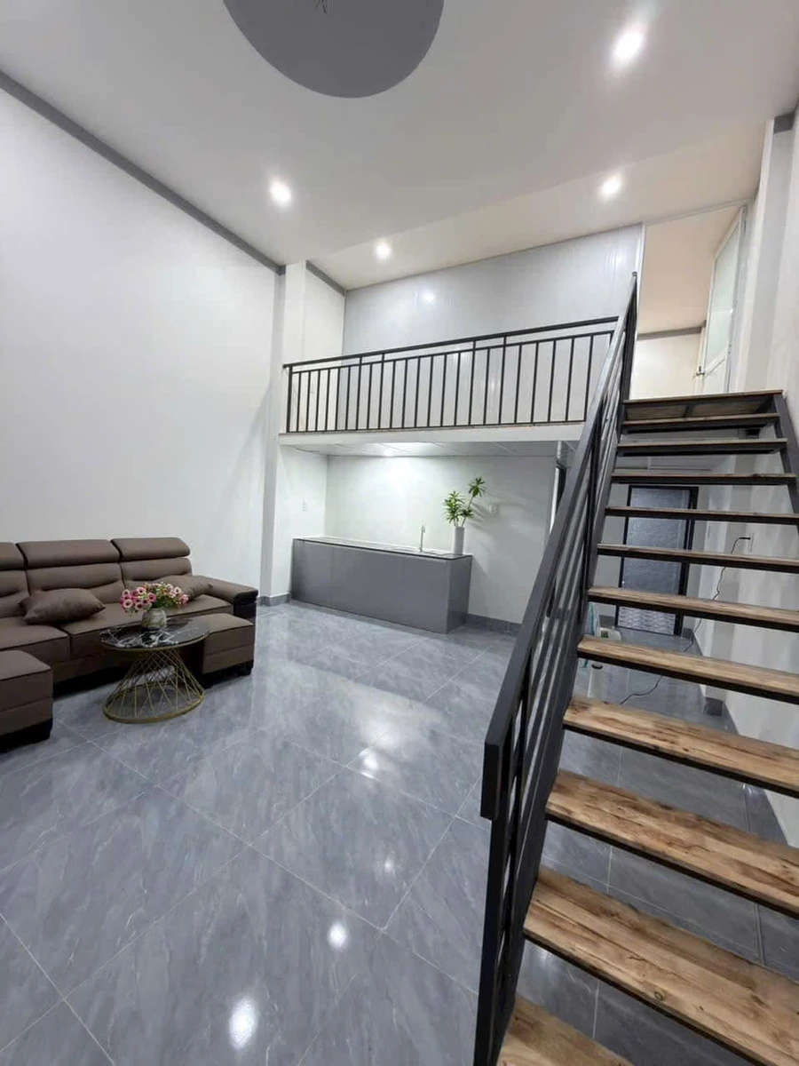 Nhà gác xếp 2 phòng ngủ 40m2 Đồng Khởi 790 triệu - Ảnh thu nhỏ 4
