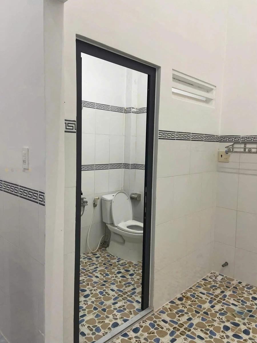 Cho thuê nhà nguyên căn mặt tiền Trần Văn Giàu, Rạch Giá, 125m², 7 triệu/tháng - Ảnh thu nhỏ 3