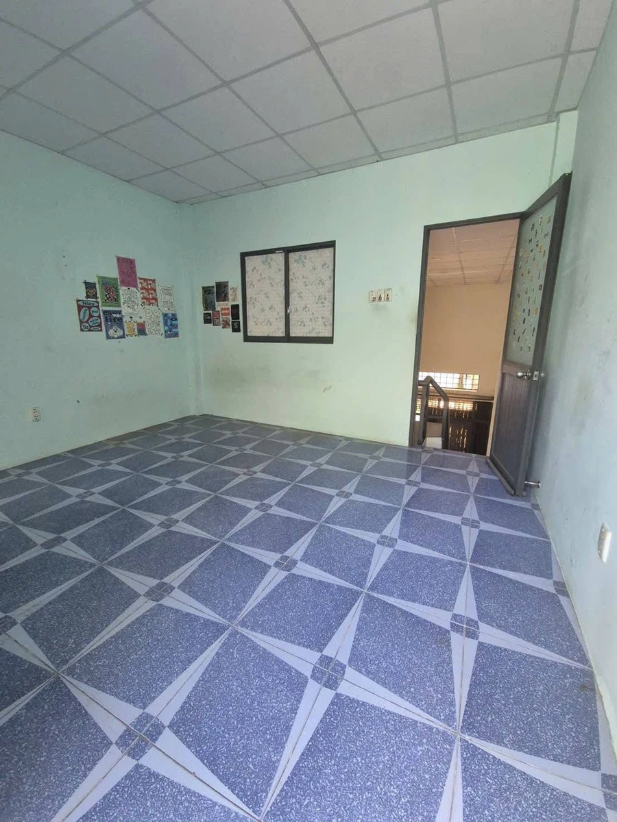Bán nhà 80m2 Trần Thị Báo Tân Phú, 4 tỷ 450 triệu - Ảnh thu nhỏ 4