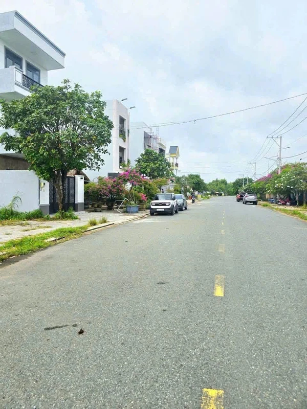 Bán lô đất Đảo Kim Cương Q9, 280m², 3,35 tỷ