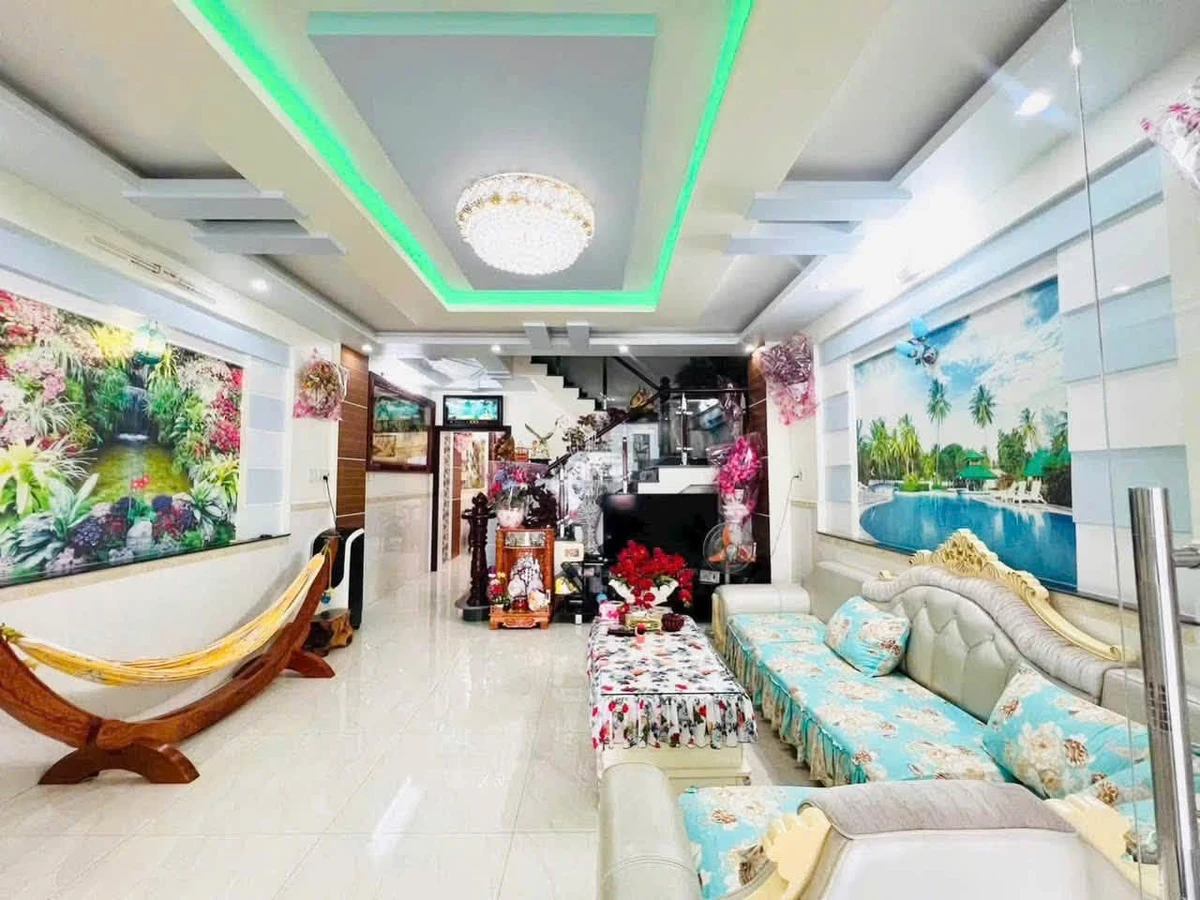 Bán nhà 5PN Trần Quang Khải, 120m2, 8 tỷ, Quận 1 - Ảnh 1