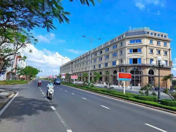 Bán lô đất mặt tiền Lương Sỹ Bổ 126m2, 3 tỷ 950 - Ảnh thu nhỏ 2
