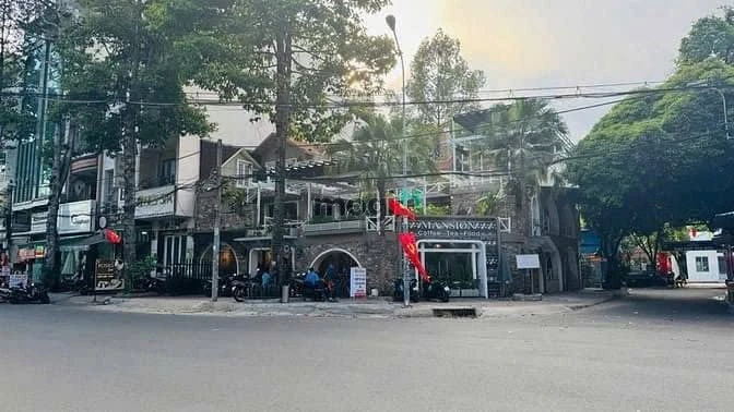 Bán nhà 3 mặt tiền Nguyễn Gia Trí Bình Thạnh 340m² - Ảnh 1