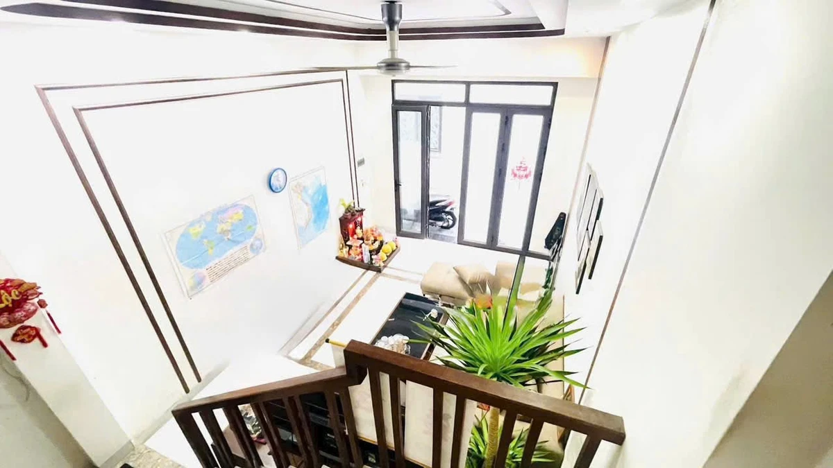 Bán nhà 3 tầng 44,4m² Điện Biên Phủ, Hải Dương 2,5 tỷ - Ảnh thu nhỏ 2