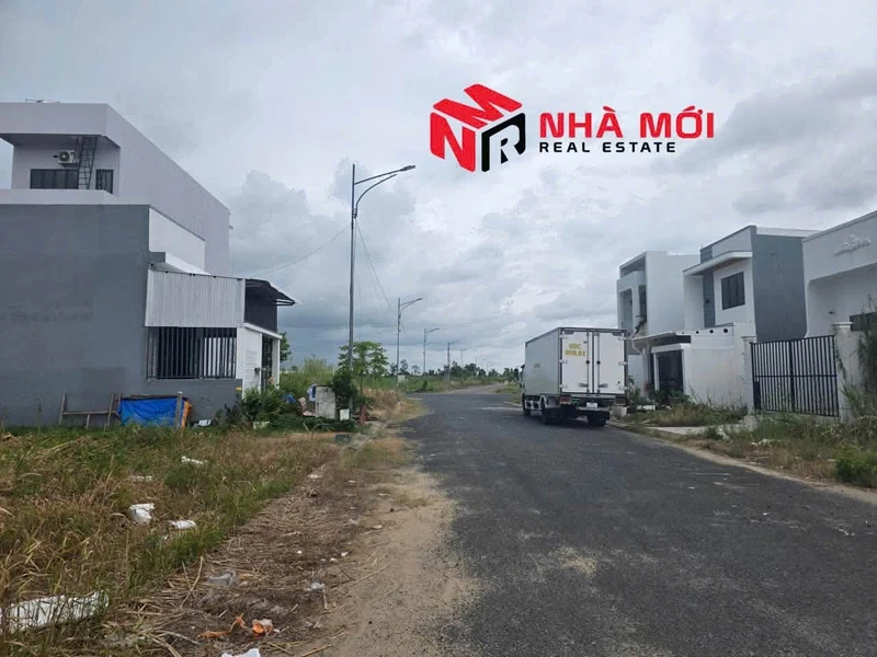 Bán nền 103,5m² đường Số 10 KDC PTX, Cà Mau 980 triệu