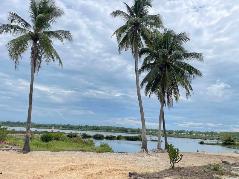 Bán đất 600m2 view sông Tam Tiến, Núi Thành, Đà Nẵng, giá 2,2 tỷ