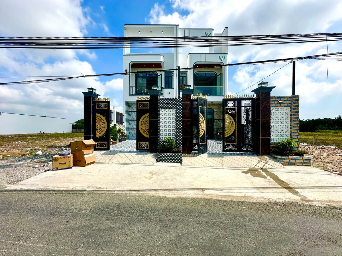 Bán nhà 1 trệt 1 lầu mặt tiền nhựa Mỹ Lộc - Phước Hậu, Cần Giuộc 5x27.7m giá 3,5 tỷ - Ảnh thu nhỏ 3