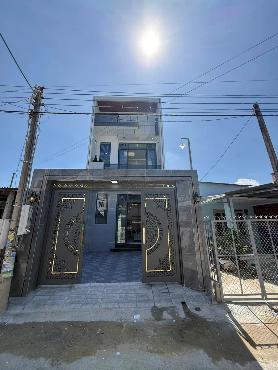 Bán nhà 1 trệt 1 lầu 3 phòng ngủ 100m2 Tây Ninh 3.25 tỷ - Ảnh thu nhỏ 5