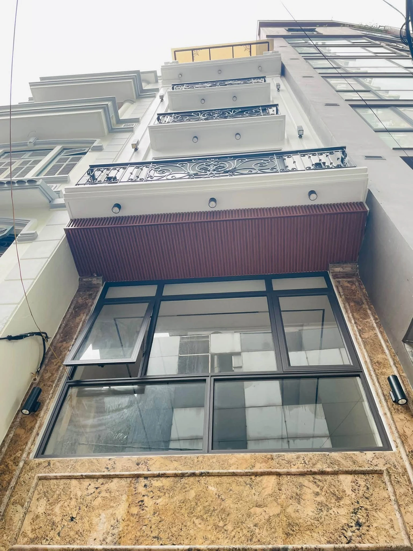 Bán shophouse 7 tầng 46m² mặt tiền rộng Vĩnh Phúc Ba Đình 24.5 tỷ - Ảnh 1