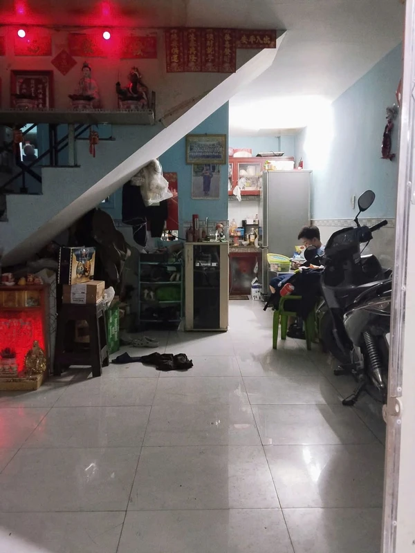 Bán nhà 32m² 1 lầu ngay chợ, hẻm 2m, Quận 12