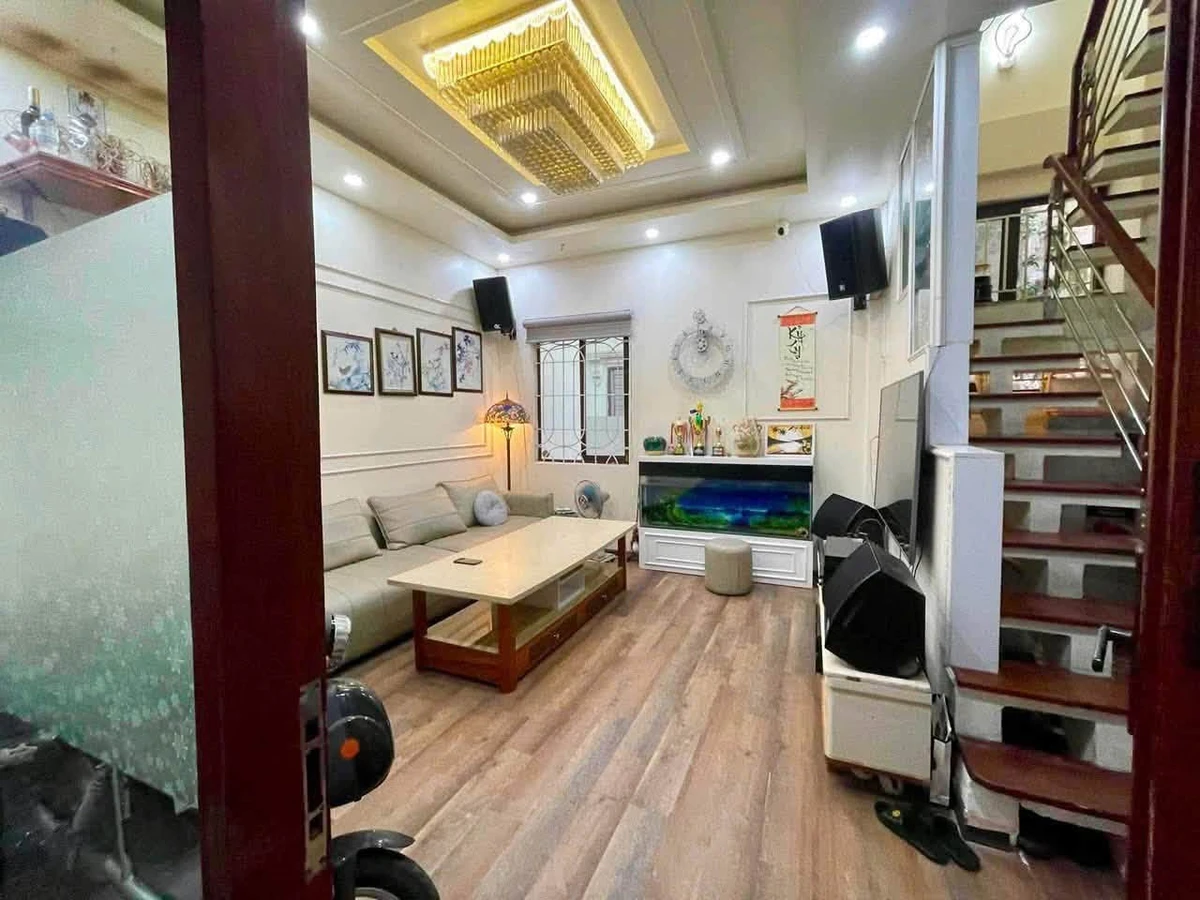 Bán nhà 4 tầng 24m² gần đường Mê Linh, trung tâm Hải Phòng giá 1,89 tỷ - Ảnh thu nhỏ 2